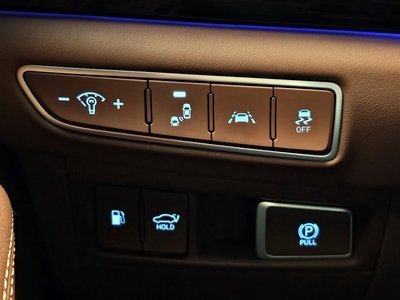 2020 Genesis G90 — миниатюра 18