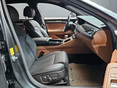 2020 Genesis G90 — миниатюра 11
