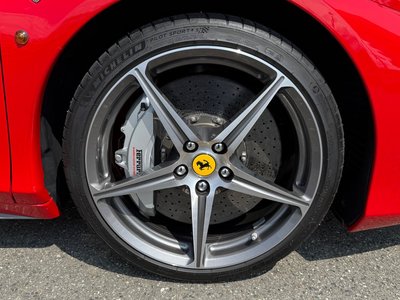 FERRARI 458 ITALIA - 6