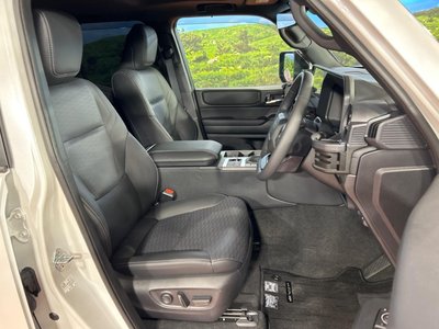 TOYOTA LAND CRUISER 250 - 8