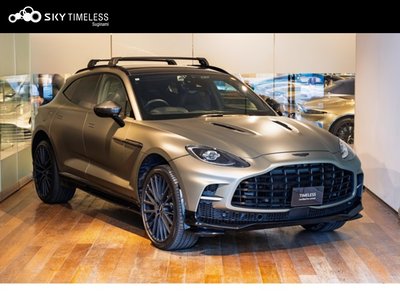 ASTON MARTIN DBX - 1