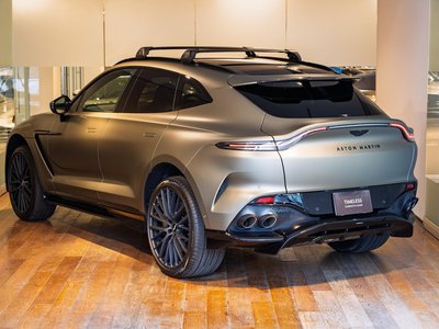 ASTON MARTIN DBX - 4