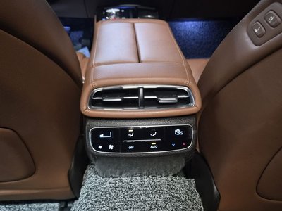 2023 Genesis G80 (RG3) thumbnail 17