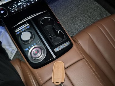 2023 Genesis G80 (RG3) thumbnail 13