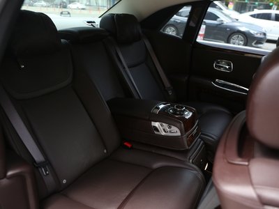 ROLLS-ROYCE GHOST - 9