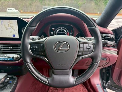 2023 Lexus LS — миниатюра 13
