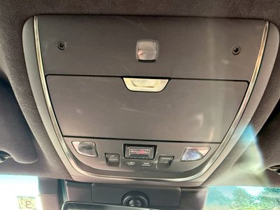 2023 Lexus LS — миниатюра 31