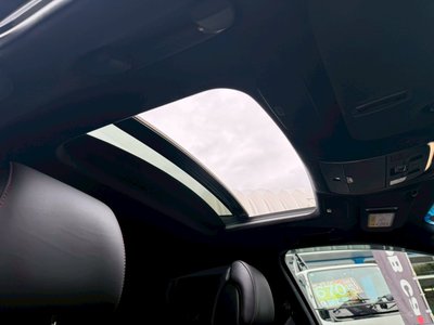 2023 Lexus LS — миниатюра 33