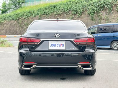 صورة 6 لـ 2023 LEXUS LS