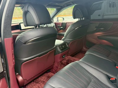 2023 Lexus LS — миниатюра 43