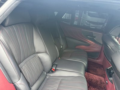 2023 Lexus LS — миниатюра 41