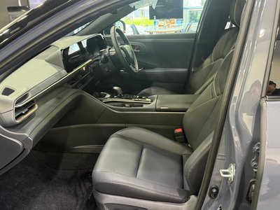 2025 Toyota CROWN SPORT — миниатюра 39