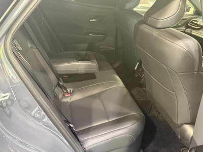 2025 Toyota CROWN SPORT — миниатюра 11