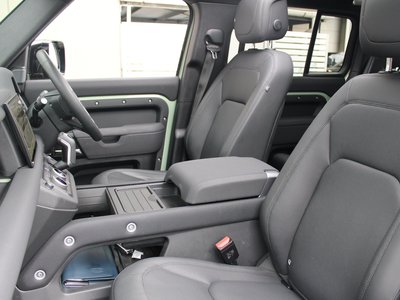 2023 LAND Rover DEFENDER 缩略图 29