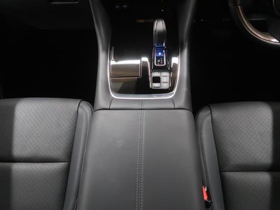 صورة مصغرة 27 لـ 2025 Toyota ALPHARD