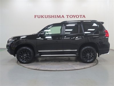 TOYOTA LAND CRUISER PRADO - 3
