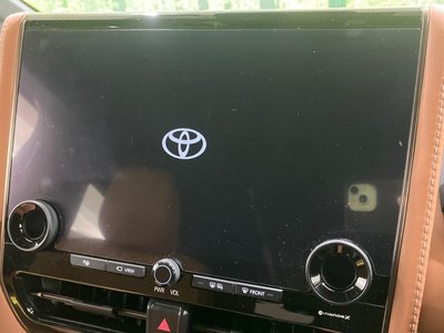 TOYOTA VELLFIRE - 6