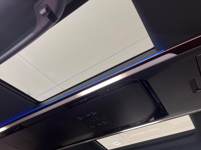 TOYOTA VELLFIRE - 3