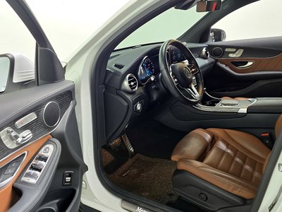 MERCEDES-BENZ GLC - 10