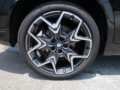 صورة 8 لـ 2025 BMW X2