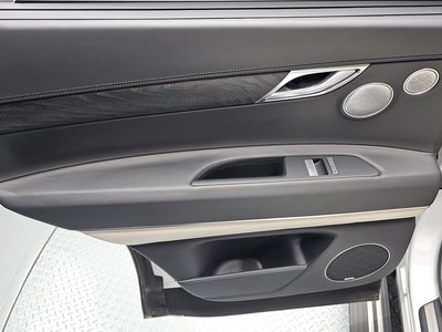 2022 Genesis GV80 thumbnail 15