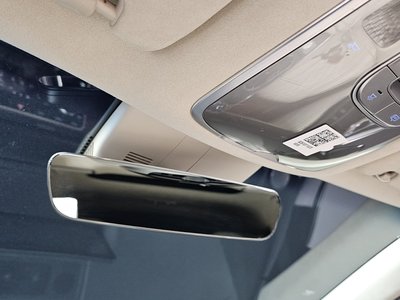 2022 Genesis GV80 thumbnail 26