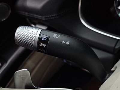 2022 Genesis GV80 thumbnail 32