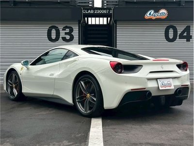 FERRARI 488 - 4
