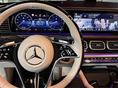 MERCEDES-BENZ GLS - 8