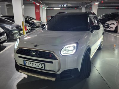 MINI COUNTRYMAN - 1