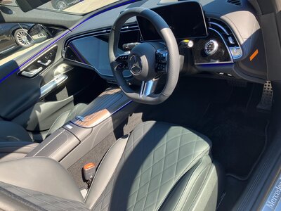 MERCEDES-BENZ E-CLASS - 6