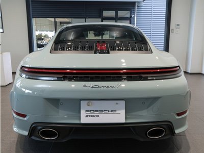 PORSCHE 911 - 5