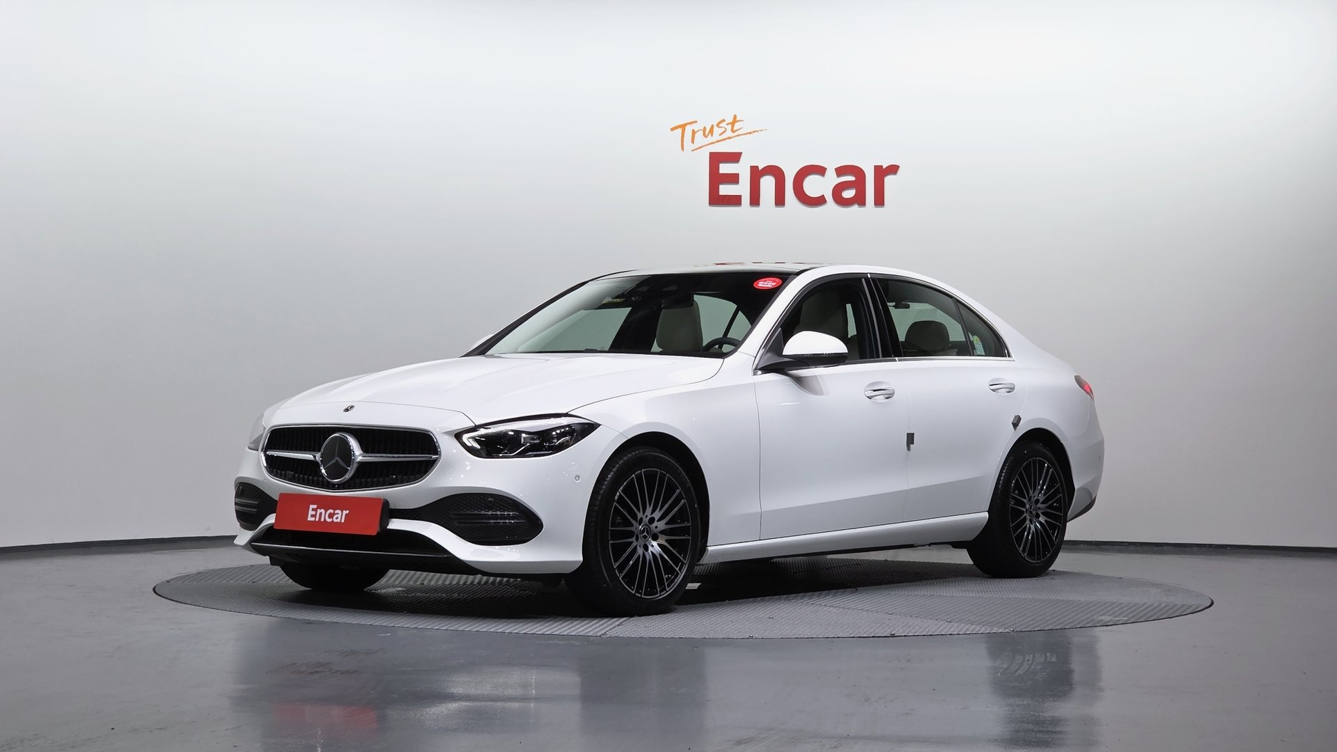 MERCEDES-BENZ C-CLASS - View 1