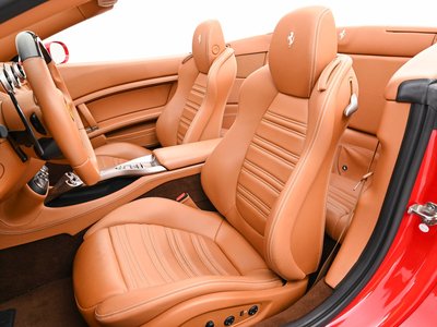 FERRARI CALIFORNIA 30 - 5