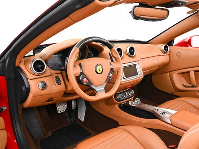 FERRARI CALIFORNIA 30 - 4