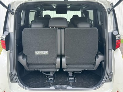 صورة مصغرة 78 لـ 2025 TOYOTA ALPHARD