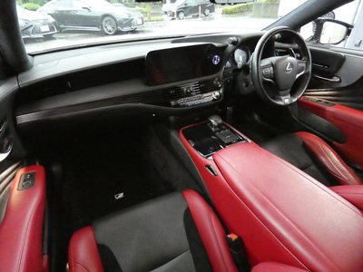 LEXUS LS - 7