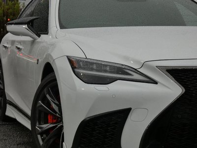 LEXUS LS - 3