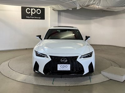 LEXUS IS - 8