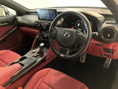 LEXUS IS - 3
