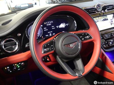 BENTLEY BENTAYGA - 5