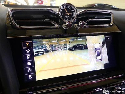 BENTLEY BENTAYGA - 9