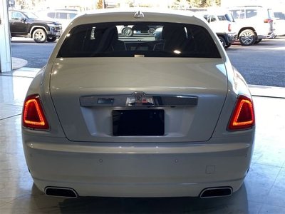 ROLLS-ROYCE GHOST - 7