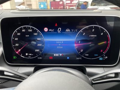 MERCEDES-BENZ GLC - 9