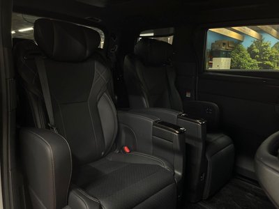 TOYOTA VELLFIRE - 10