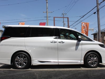 TOYOTA ALPHARD - 4