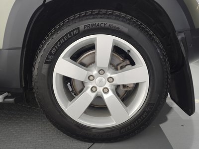 LAND ROVER DEFENDER - 8