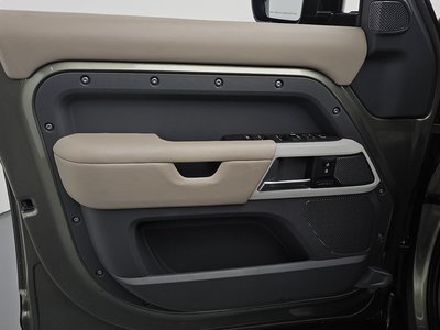 صورة مصغرة 14 لـ 2021 LAND Rover DEFENDER