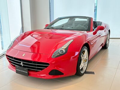 FERRARI CALIFORNIA T