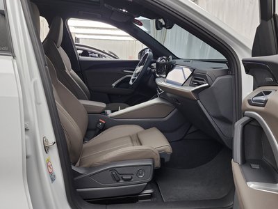 2025 AUDI Q5 thumbnail 11